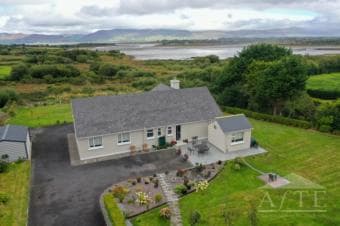 4 Bed Bungalow in Ring Of Kerry, Co. Kerry