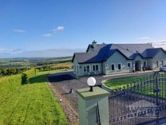 4 Bed House in Knocknagoshel, Co. Kerry