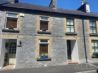 2 Bed Cottage in Clarinbridge Village, Co. Galway