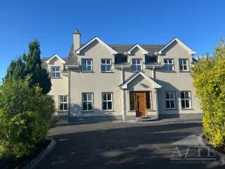 5 Bed Manor in Turloughmore, Co. Galway