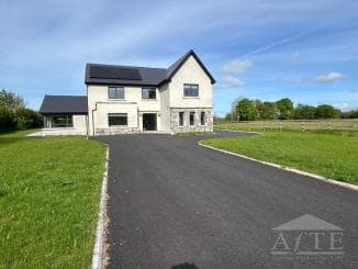 6 Bed Manor in Ennis, Co. Clare