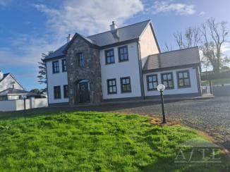 5 Bed Manor in Crusheen, Co. Clare