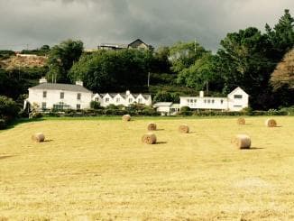 7+ Bed Property in Glandore, Co. Cork