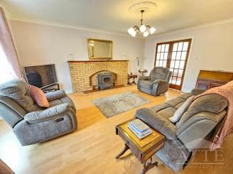 5 Bed Manor in Ennis, Co. Clare